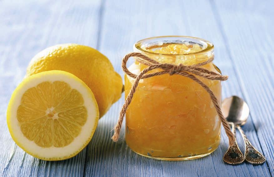 LEDEN Citronová chia marmeláda Máte rádi neobvyklé chutě? A co něco exotického s pořádnou dávkou živin? Citronová chia marmeláda navíc nádherně voní!