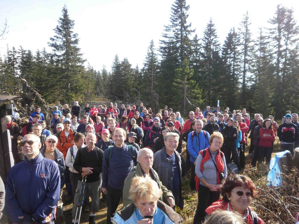 Tradiční výstupy k "Juránkovi" Každoročně pořádá z.s. Otevřená Šumava ve spolupráci s německou stranou S.C.