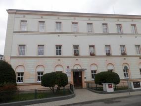 Ústí nad Labem Bukov Tel. : 910 050 786, usti@nruk.