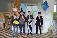 V pondělí 12. 2. 2018 odpoledne se uskutečnil karneval školní družiny v jídelně.