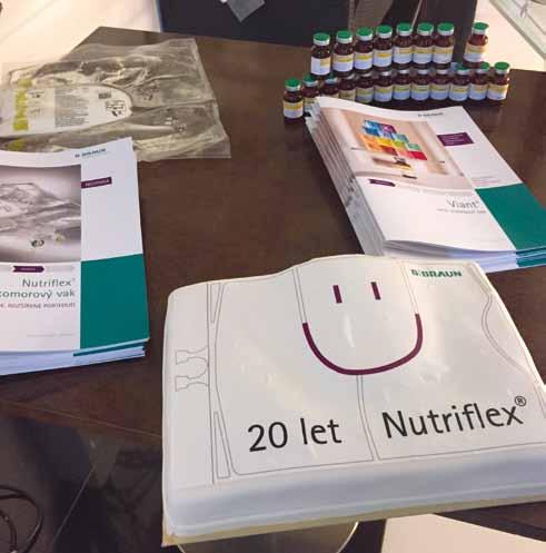 události 7 Tříkomorové vaky slaví 20 let! Na konci roku 2018 jsme v Café B. Braun zavzpomínali na tříkomorový vak Nutriflex lipid, který je na našem trhu krásných dvacet let.