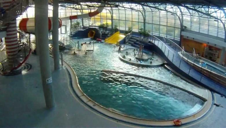 m Skluzavka Obrázek 41 Aquapark Olomouc plánek zařízení (zdroj: www.google.