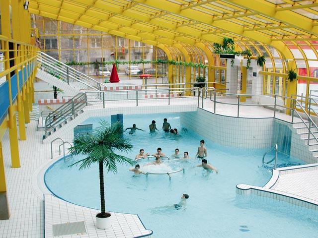 com) Obrázek 53 Aquapark Vyškov pohled