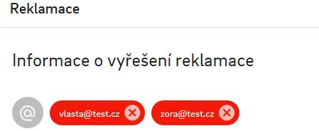 kontakty s uvedením typu komunikace, v některých případech i komoditou odlišenou ikonkou (plamínek = plyn, zástrčka = elektřina), např.