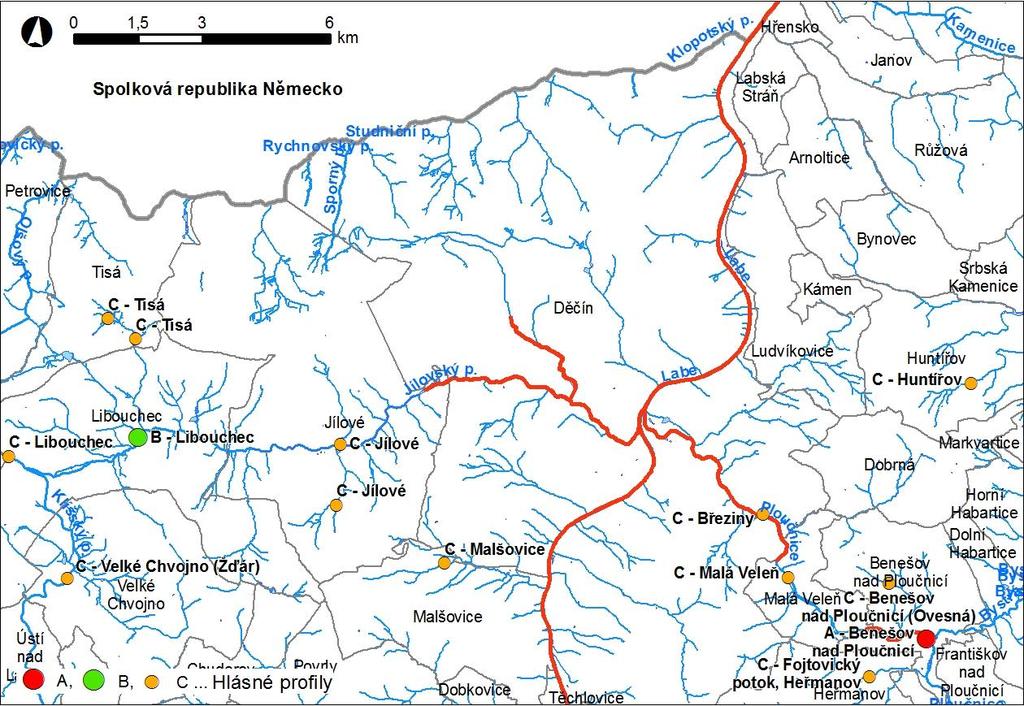 Obr. 1 Přehledná mapa řešeného území Obr.