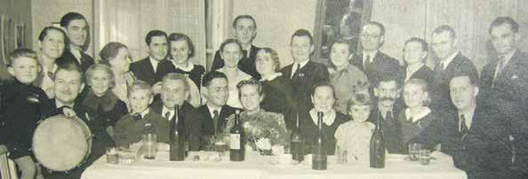 Historie 27 Jaká byla Milenka Hážová? Třináctiletá školačka Milena Hážová byla zastřelena 8. března 1945 v Mladé Boleslavi při průchodu pochodu smrti válečných zajatců.
