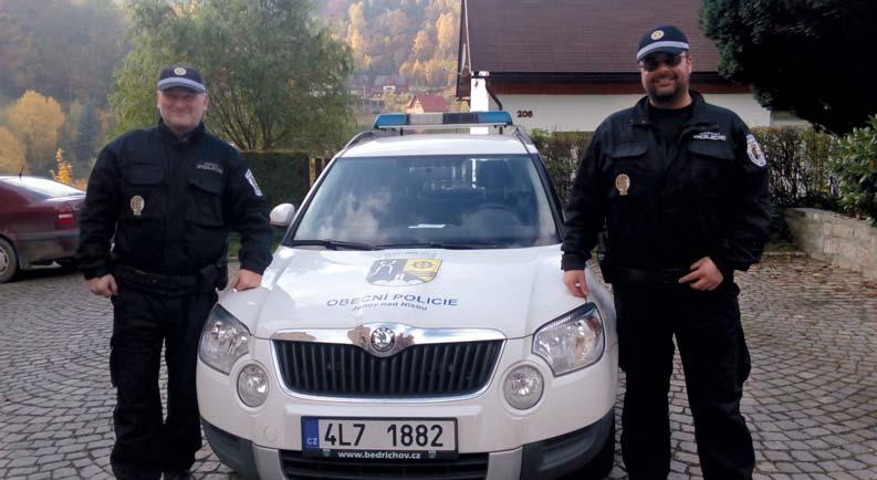14 Ročník 2017 BEZPEČNOST Postřehy obecní policie Jsme rádi, že se s vámi můžeme podělit o několik informací z naší služby a o stavu kriminality v našem rajónu.