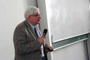 Studentská vědecká konference opět atraktivní Zpráva o Studentské vědecké konferenci 2018 Dne 22. května 2018 se konala na 3. LF UK Studentská vědecká konference. Konferenci zahájil děkan prof. MUDr.