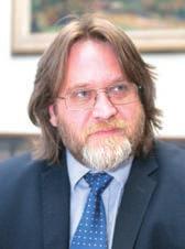 SOVAK Časopis oboru vodovodů a kanalizací, číslo 2/216 strana 7/39 Anatol Pšenička: SmVaK je stabilní firma s potenciálem růstu Marek Síbrt S patnáctiletou zkušeností z vodárenství přišel na jaře