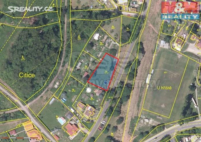 K dispozici projekt na RD 4+1, vyřízené stavební povolení, možnost okamžitě