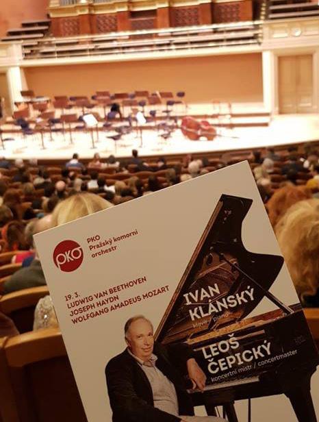 , předsedkyně Stálé komise pro Ústavu PSP ČR, s názvem Exekuce očima povinného ANO férovému placení dluhů, NE dlužnímu otroctví, neváhali jsme a vydali se 11.