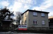602423 Brusné, okres KM Dům ke kompletní rekonstrukci - byty 2+1 a 3+1, střecha betonová taška.