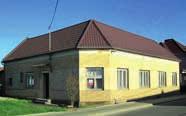000 Kč Info v RK Ostrožská Lhota, okres UH Starší rodinný dům s větším pozemkem 1.