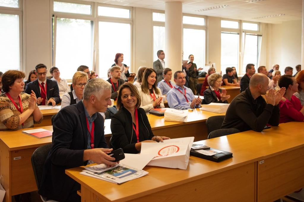 ČÁST PÁTÁ ZAHRANIČNÍ VZTAHY A ROZVOJ FAKULTY Účastníci 9 th International Week Program ERASMUS+ Dvoustranné smlouvy o spolupráci se zahraničními partnery