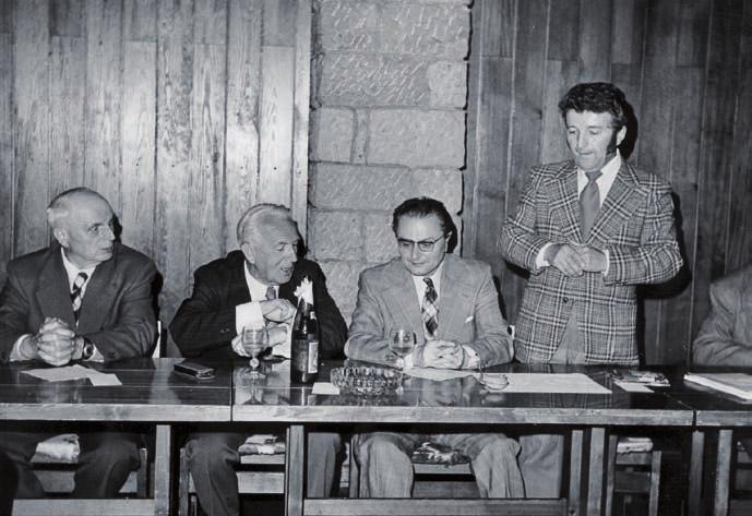 Autor příspěvku Karel Malý na sjezdu absolventů v roce 1980 společně s profesory Fišerem, Novotným a Bičíkem.