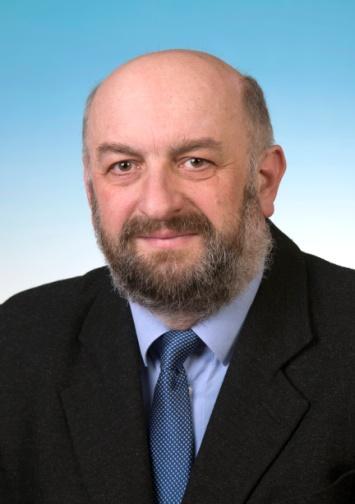 ZÁVĚREČNÉ SLOVO Ing. Januš Pindur jednatel společnosti a finanční ředitel Vážení přátelé, zpráva, kterou máte v ruce je dokladem toho, že společenská odpovědnost není pro nás pouhá fráze.