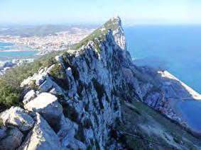 PRÁVNÍ PORADNA TIP NA VÝLET Text a foto: Přemysl Kudrna DOHODNĚME SE, ŽE SE DOHODNEME BRITSKÁ KOLONIE GIBRALTAR SE STEJNOJMENNÝM HLAVNÍM MĚSTEM LEŽÍ NA CÍPU PYRENEJSKÉHO POLOOSTROVA.