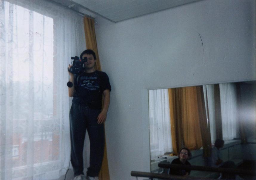 Děti bohužel nepřijely a tak bráchu s Mončou potrápil skvělý Pavel Hrubec (mistr světa ve stepu v roce 1994) ve svých hodinách stepu a také Lišák z Berouna jenž vedl show dance.