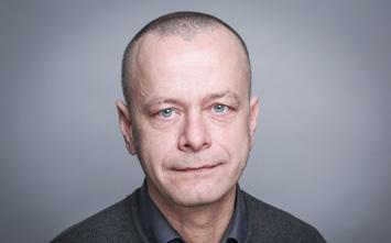 Měšćanska rada njeje tež městno za ideologiske ataki populistow a jich přećiwnikow.