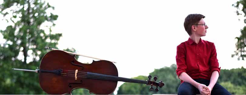 Soutěžící / Competitors Thomas Prchal (*30. 11. 2004) started to play the cello when he was five years old.