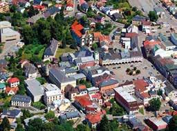 století v souvislosti se stavbou železnice Olomouc - Praha. Těmito faktory byl život města ovlivněn natolik, že mu dokonce přinesl označení východočeský Manchester.