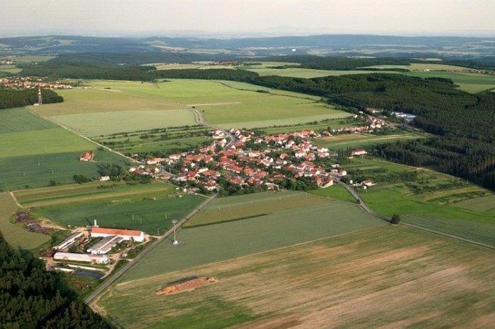 Návrh zadání Územníh plánu RAPOTICE Návrh zadání, zpracvaný v suladu s přílhu č. 6 vyhlášky č. 500/2006 Sb.