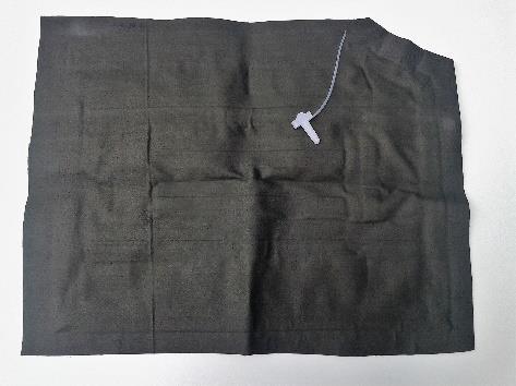Vesta Outdoor Angel lehká praktická vesta bez podešvu, s pružným lemem okolo límce a zapínáním na plastové přezky,