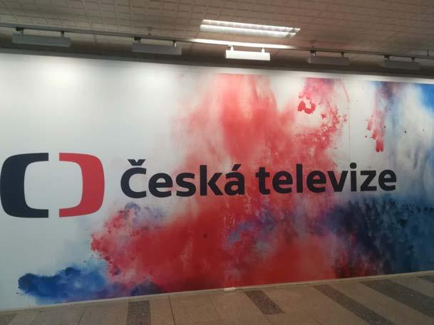zázraky přírody V polovině června se třídy kvinta a MMT1 v rámci výuky biologie zúčastnily natáčení populárně