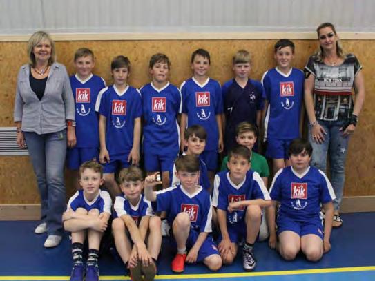 Dopoledne plné pohybu a soutěží v Domově Březnice akce 72 hodin (18. 10. 2018). Krabice od bot sbírka dárků pro Diakonii prosinec 2018.