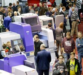 Povrchové a tepelné úpravy 4,4 % Plastové výrobky a polotovary 4,3 % Ložiska, převody, spojky, brzdy, mazací systémy 4,1 % Hutní polotovary a výrobky z kovů 3,8 % Plastikářské stroje a zařízení 3,3 %