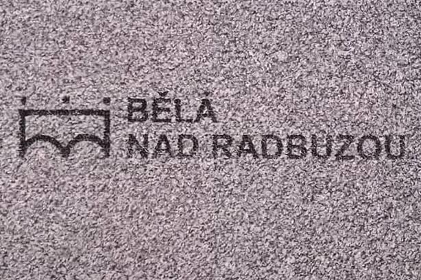 sezóně bude v prodeji také v místním informačním