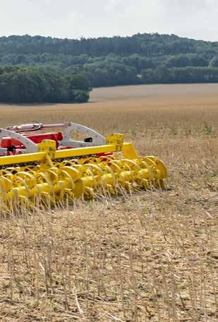 TERRADISC 8001 T / 10001 T 1 Hydraulické nastavení hloubky zpracování. 2 Stabilní kovaná ramena systému TWIN ARM. 3 Velká čelní kola pro dokonalé kopírování půdy. 4 Opěrné válce pro opětovné zhutnění.