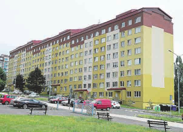 Krušnohor, zpravodaj stavebního bytového družstva 27 Zahájil éru moderního bydlení JAK JSME ZAČÍNALI (145) Funkcionařit začal v jiném domě ve výškovém na ulici Slovenského národního povstání, dnes s