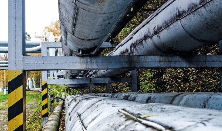 NAŠE SLUŽBY Výroba a prodej tepla a elektřiny Veolia Energie Praha v roce 2017 provozovala 1 teplárenský zdroj Teplárna Veleslavín, 2 parní zdroje Výtopna Juliska a Výtopna Zbraslav a 27 blokových