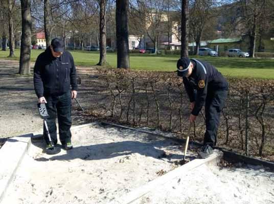 Druhý počin se také týká rozšíření možností využití veřejné zeleně, zejména unikátního sytému přírodně krajinářských parků v našem městě.