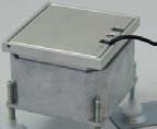 FONTO s výklopným víkem FONTO 9 Ochranný kryt je z kartonu (součást balení) ca. 0 mm - mm Podlahový zásuvkový modul s výklopným víkem a vyrovnávacím rámečkem (Vyrovnávací nohy jsou volitelně k dodání.