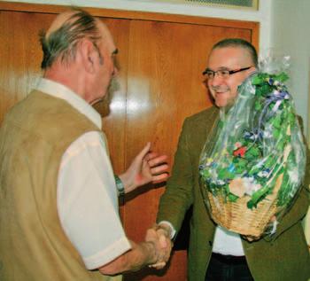 Lidice. K akci s názvem Tvorba pro Lidice 2015 se následnì spontánnì pøipojili i mladí z Bavorska.