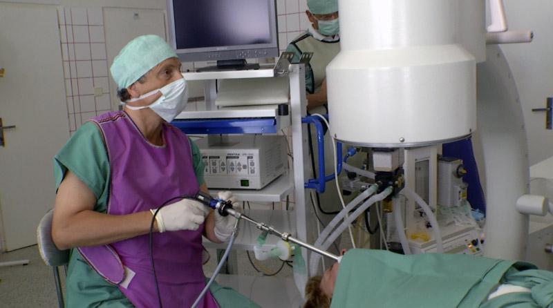 Endoskopická vyšetření - bronchoskopie diagnostická x