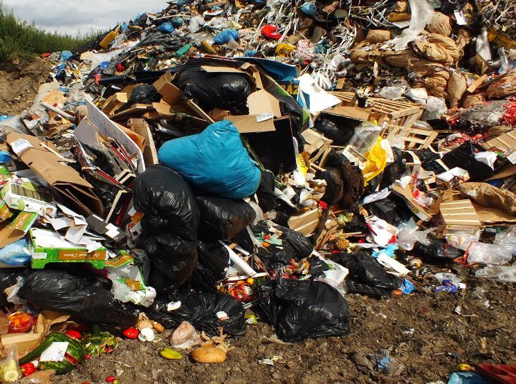 Kontroly původců odpadů Třídění odpadů u původce původce mimo jiné