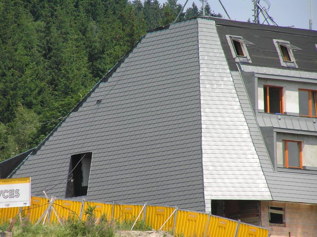 Střecha je obvodová stavební konstrukce, která ohraničuje budovu zpravidla nad posledním podlažím, výjimečně i z boku.