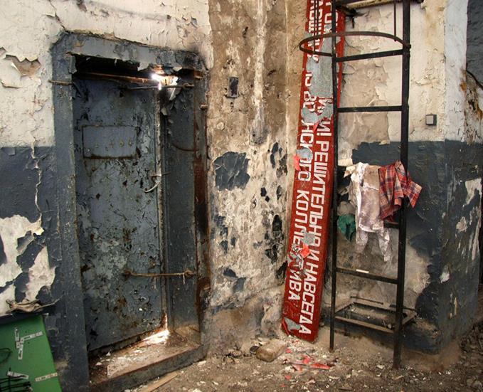 Kč Od roku 2012 redukce přidělených prostředků na 10 mil.
