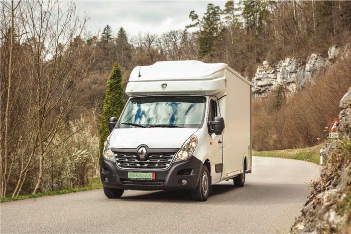 Eurobox XL, který se řadí do kategorie běžných dodávek, převeze na jeden zátah náklad o hmotnosti až 1250 kg, který lze naložit do prostoru nástavby o velikosti až 19,5 m³.