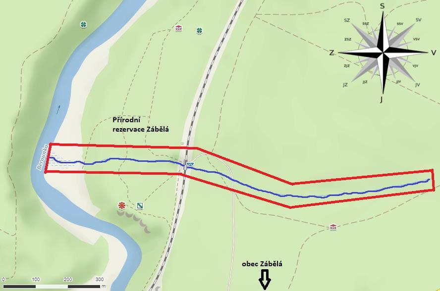 METODIKA Na 630 m je potok přehrazen a nachází se zde malá tůňka. Odtud potok pokračuje směrem na západ k Přírodní rezervaci Zábělá.