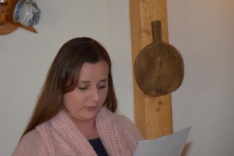 Zde se opět předsedkyně pozastavila nad takřka nulovým zájmem občanů obce a zdůraznila, že výpomoci při akci se opět zúčastnili jedni a ti samí členové, kteří pravidelně pomáhají i při jiných akcích