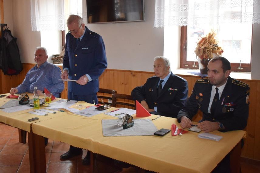 Se zprávou o činnosti za rok 2018 a výhledem na rok 2019 se ujal slova starosta SDH Janová Jiří Pončík Dodatečně popřál úspěchy v činnosti nově zvoleným zastupitelům, k níž patří i požární ochrana
