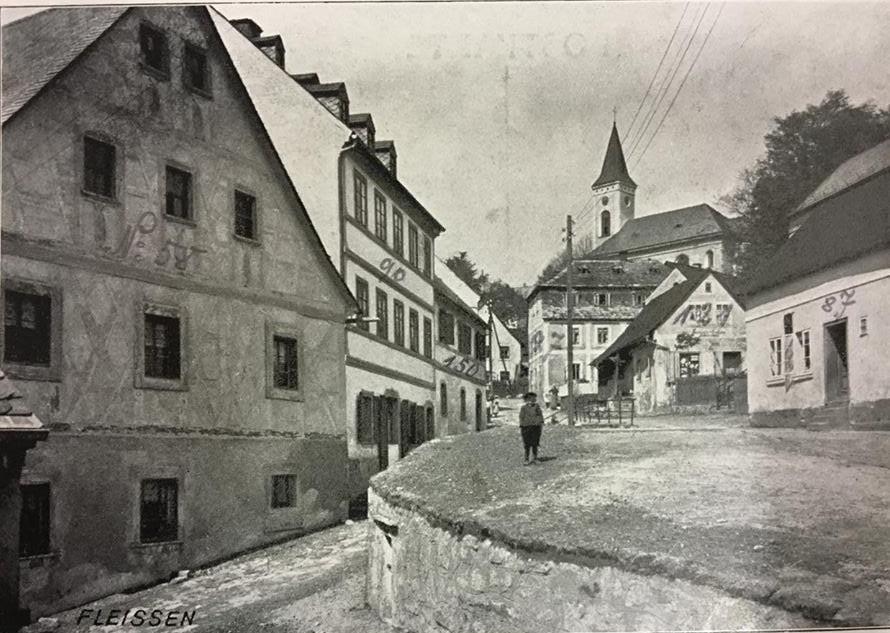 Příloha č. 10 Pohlednice obce 175 175 SOkA Cheb, fond č.
