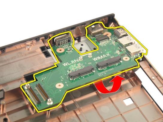 Utáhněte šroub, který připevňuje panel I/O. 2. Vložte základní desku. 3.