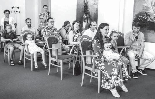 V únoru jsme navštívili rudenskou knihovnu a pobesedovali s paní knihovnicí. Pochlubili jsme se, jak plynně a s porozuměním čteme a jak dobré znalosti literatury máme.