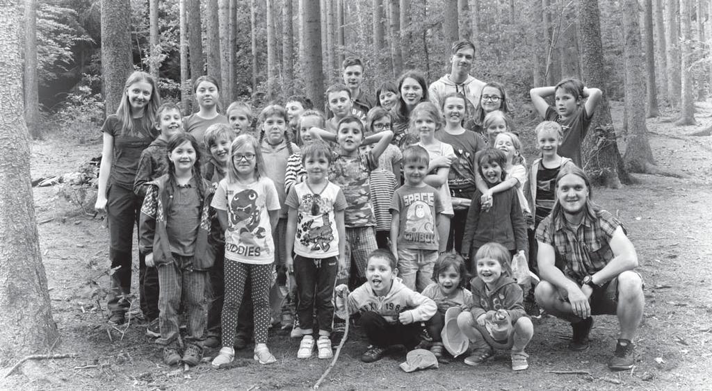 Musel si tedy umět rozdělat oheň, něco na Co jsme nalovili, musíme dát dohromady Velmi oblíbená Počítací schovávaná něj nalovit, být obratný a stejně tak si děti tyto dovednosti na stanovištích