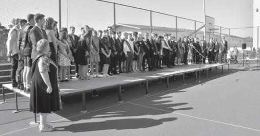 Po vyhlášení nejúspěšnějších žáků školy ve vědomostních a sportovních